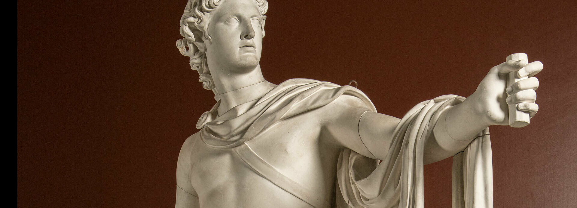 Detalj av skulptur föreställande Apollo di Belvedere.