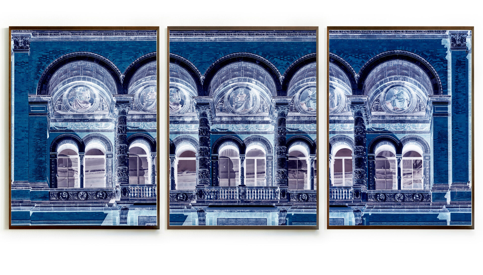 Ola Kolhemainen, MVSEVM XIII (Victoria and Albert Museum), 2020. © Ola Kolehmainen.