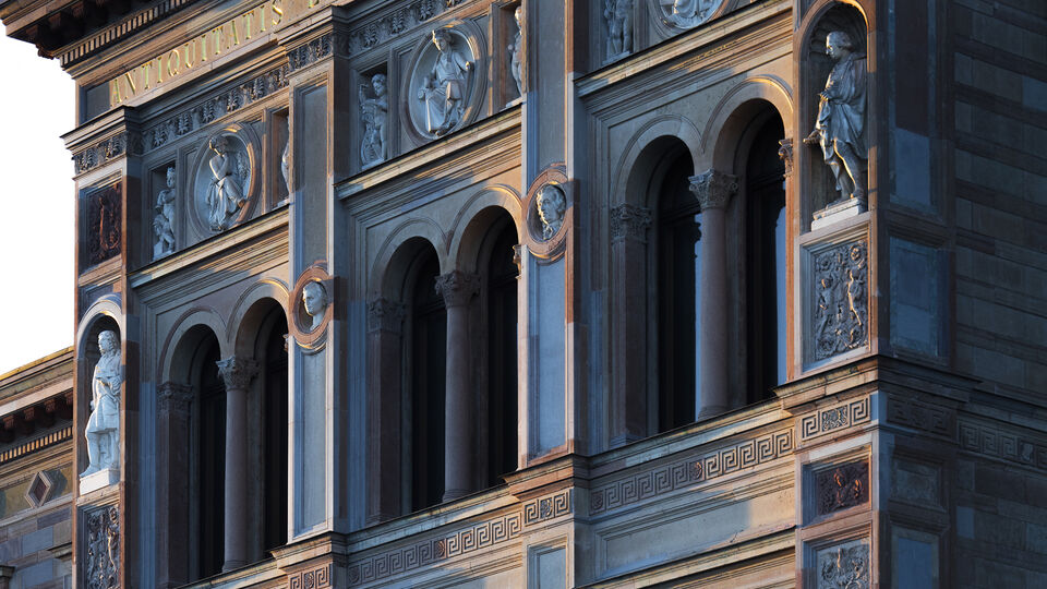 Detalj av fasad mot Stockholms ström Foto: Bruno Ehrs