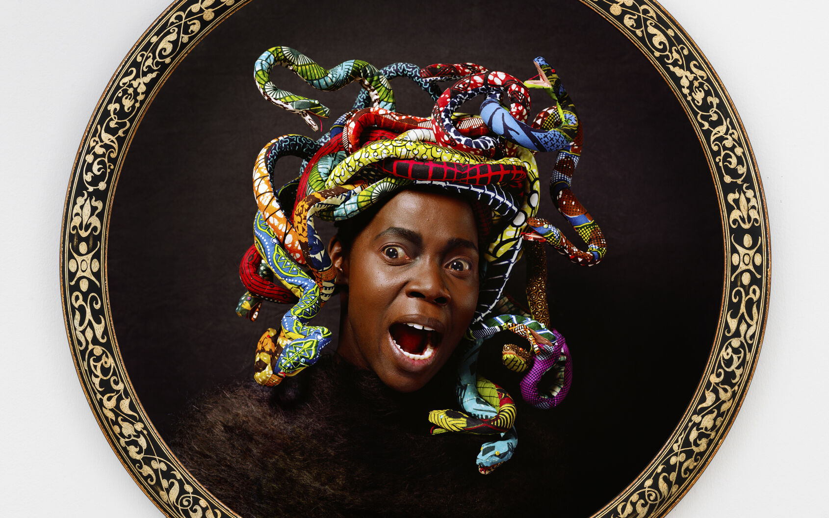 Yinka Shonibare, Medusa West, 2015. Digital chromogenic print. © Yinka Shonibare CBE. Courtesy James Cohan, New York.