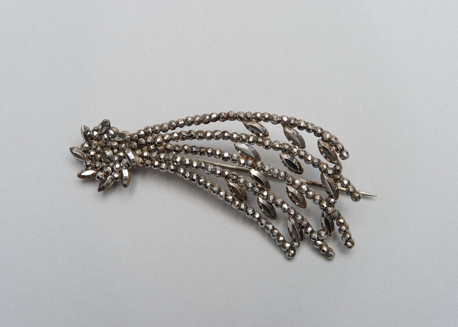17th century jewelry for sale